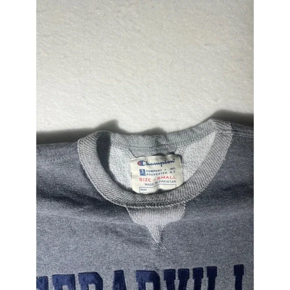 Champion CEDARVILLE Sweatshirt Crewneck Pullover Athletic Gray Women's Small - Picture 3 of 3